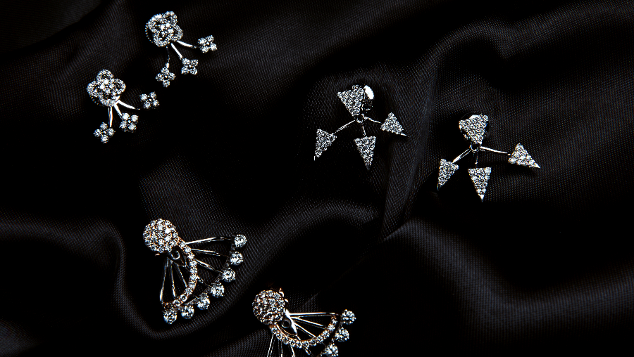 Top 10 Earring Styles Every Woman Should Own in 2025